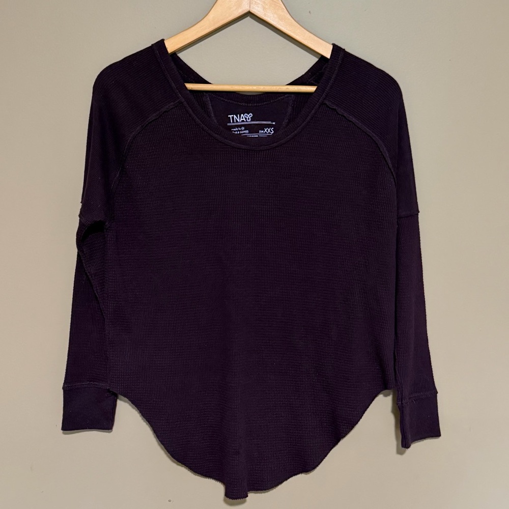 Aritzia TNA Alder Oversized Waffle Knit Long-Sleeve Top XXS Dark purple